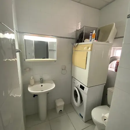 Apartament Charming Steps From The Sea *