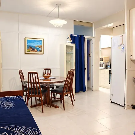 Charming Steps From The Sea Apartament *